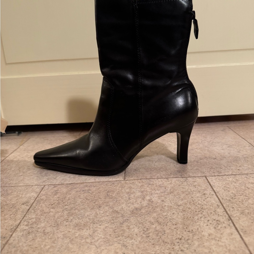 Unisa Black Heeled Boots